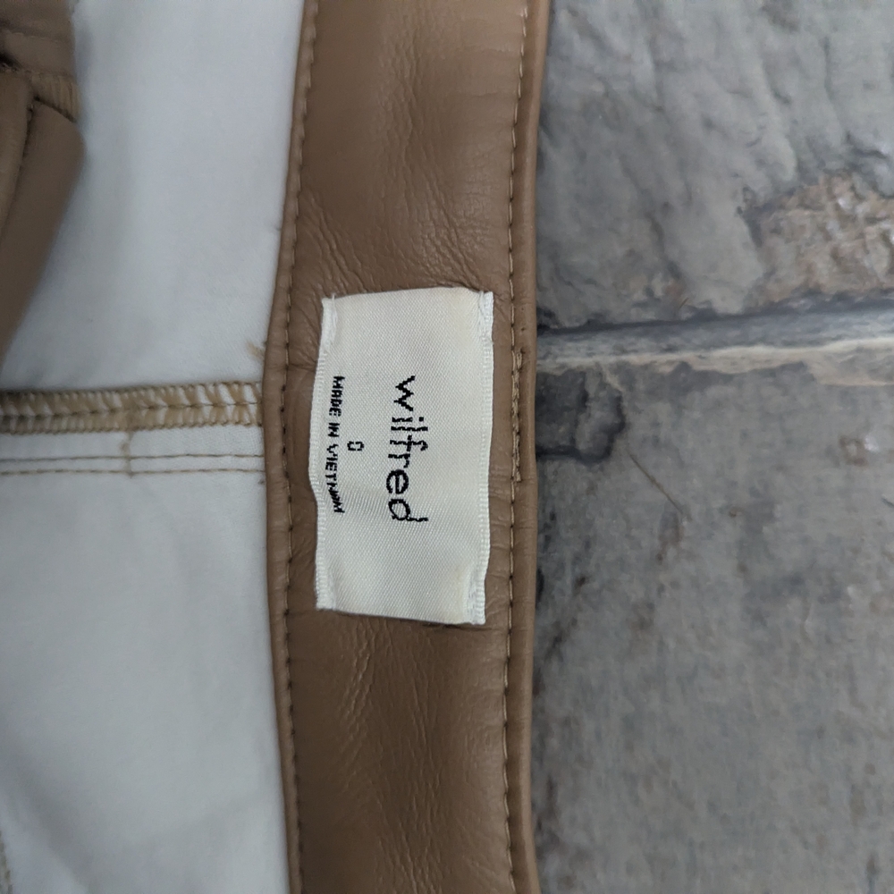 Wilfred Beige Faux Leather Trousers US 0 - Picture 3 of 3